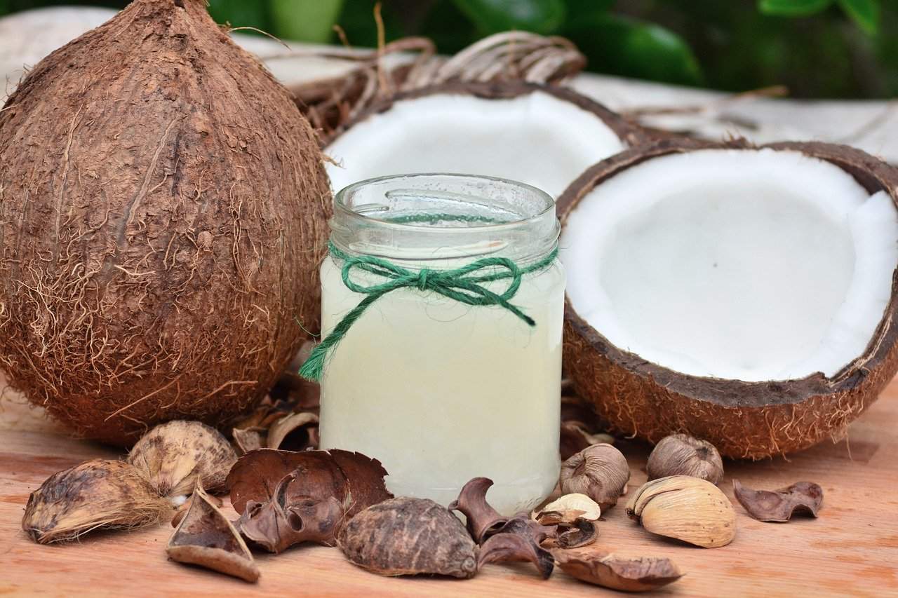 Coconut oil skin moisturizer is highly comedogenic