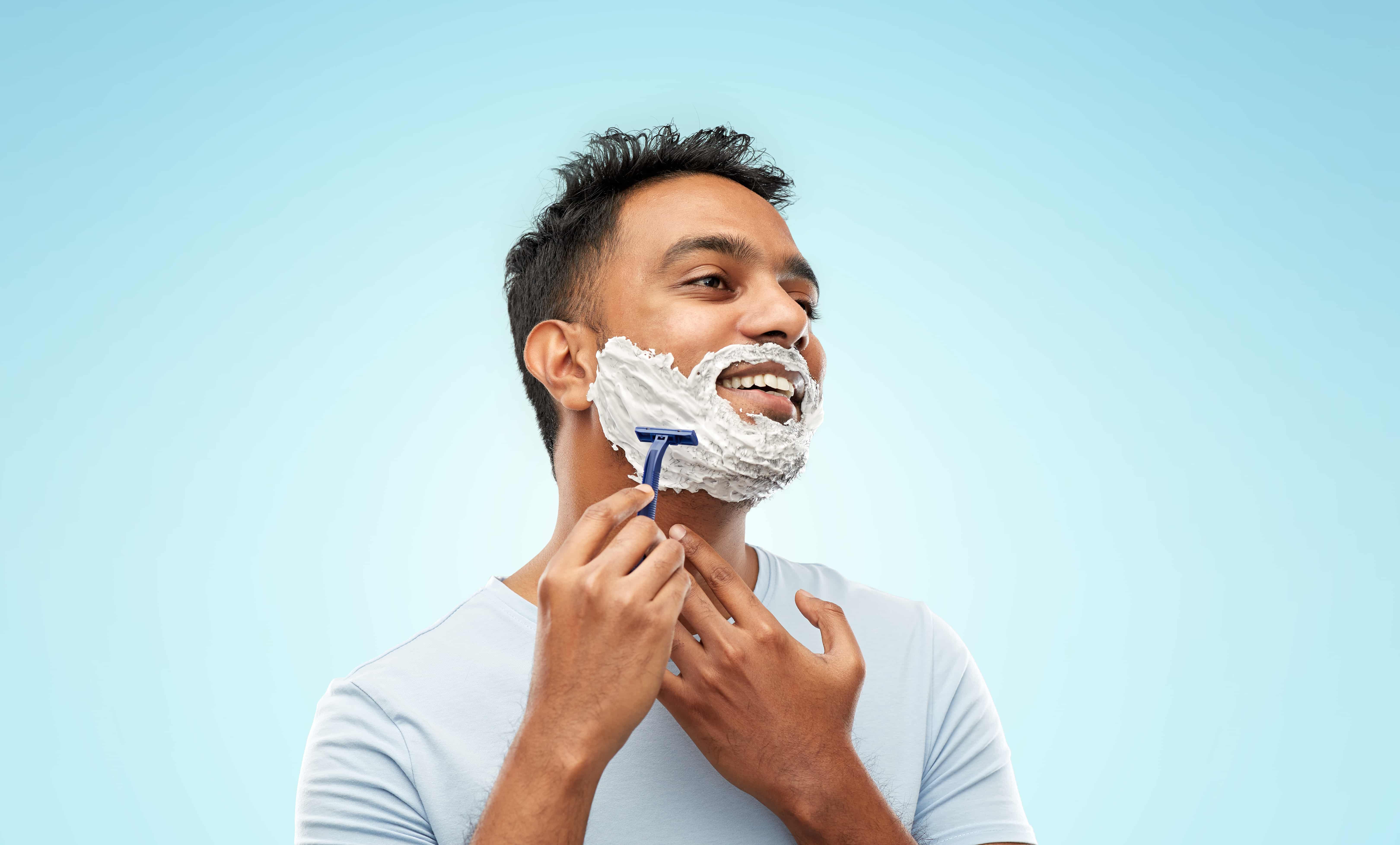 Is a single blade disposable razor better for acne?
